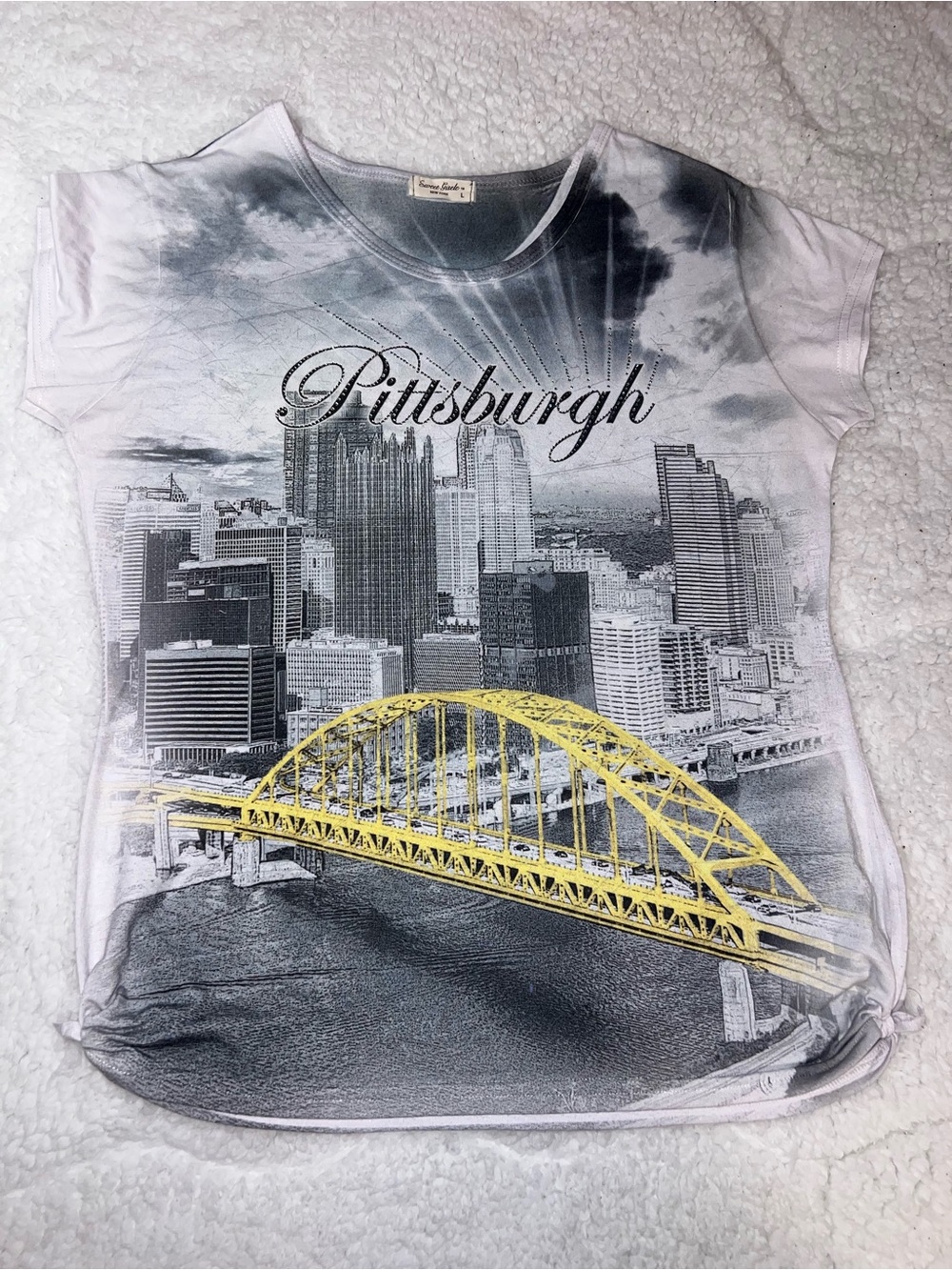Pittsburgh Graphic Short Sleeve Tee with Yellow Bridge Accent